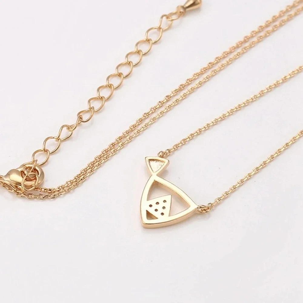 18k Gold Plated Triangle Pendant Necklace - Picture 6 of 7